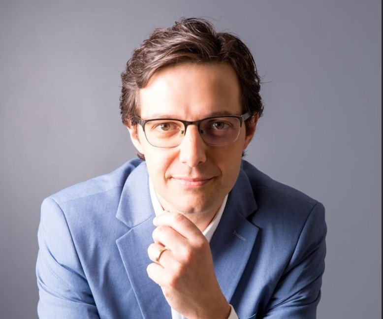 Dr. Luciano Girardi